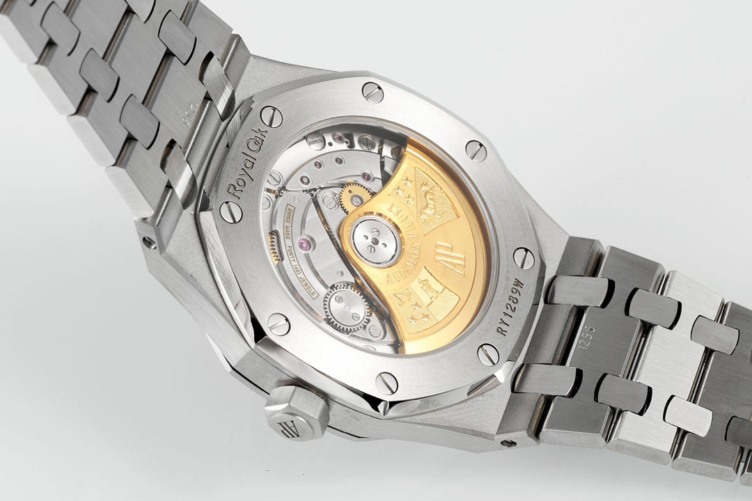 🕰️ Audemars Piguet Royal Oak Selfwinding (Automatic) – Silver Dial