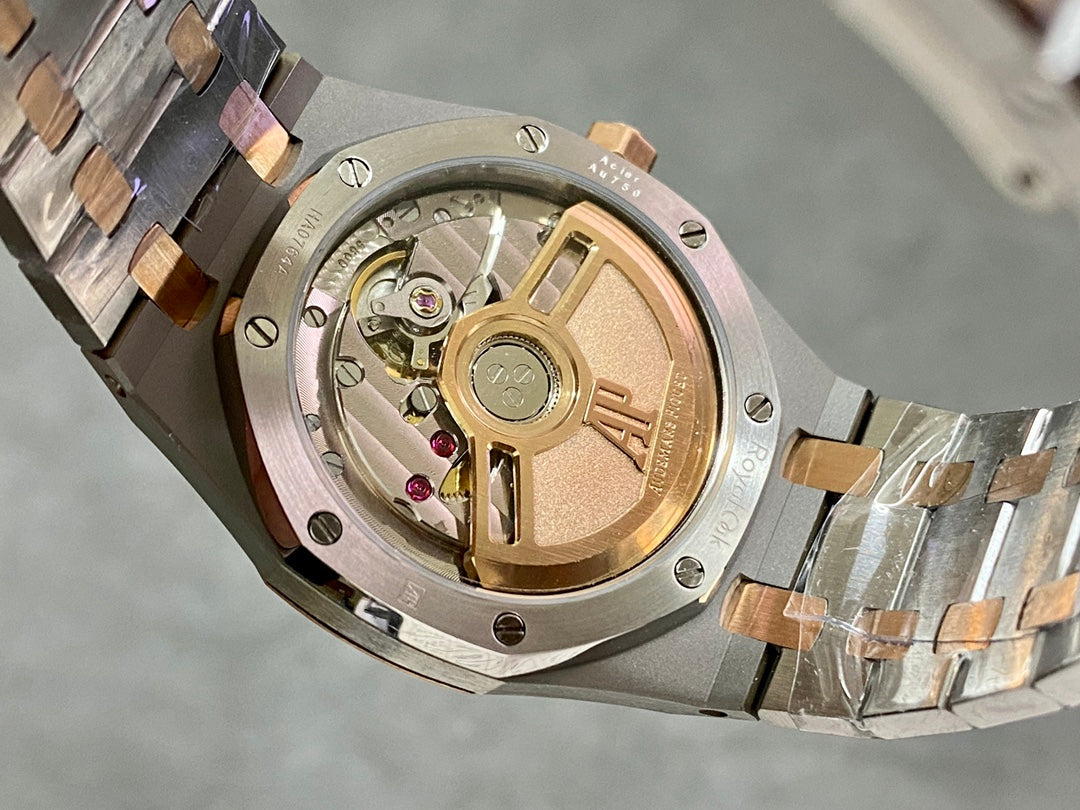 🕰️ Audemars Piguet Royal Oak Two-Tone (Steel & Rose Gold) – Date