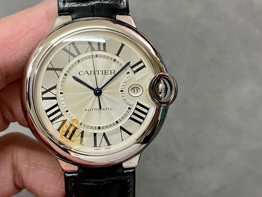 🕰️✨ Cartier Ballon Bleu (con fecha)