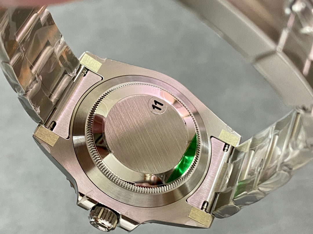 Rolex Submariner Date