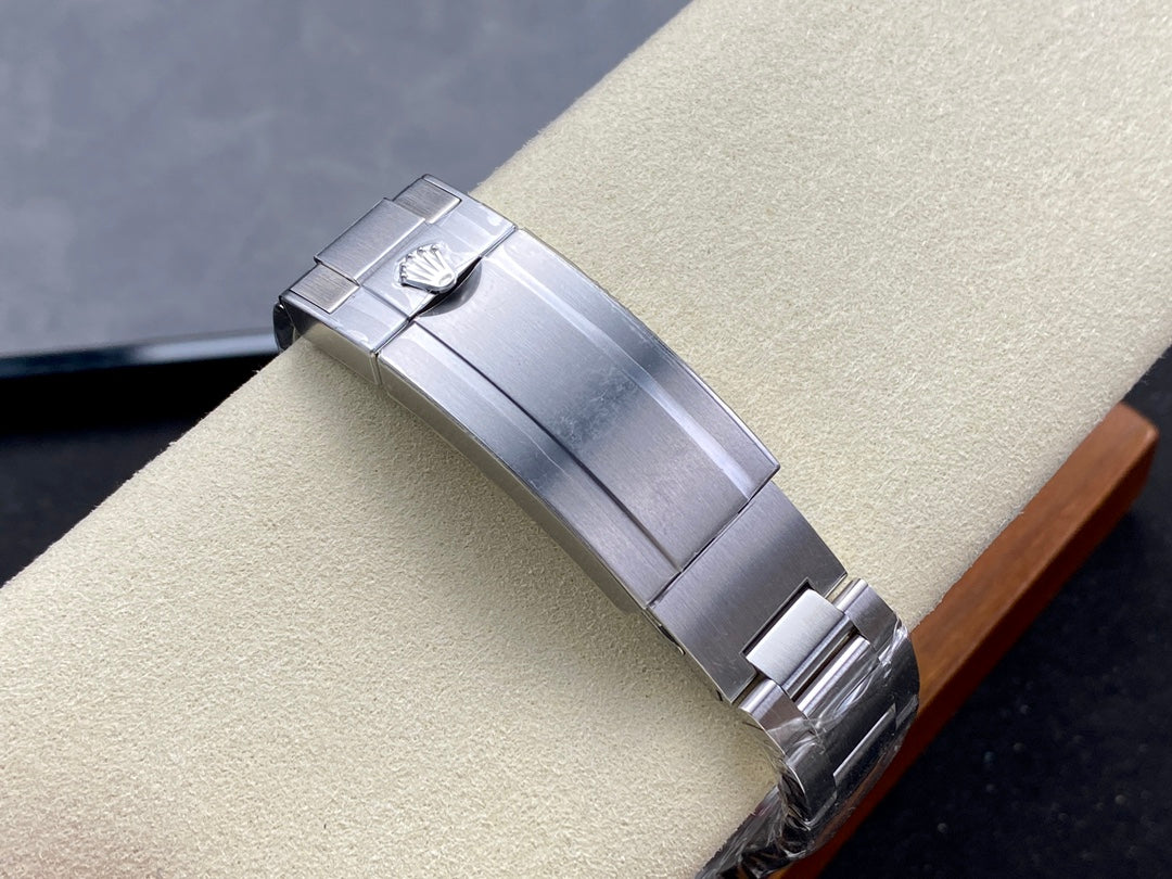 Rolex Sea-Dweller Ref. 126600