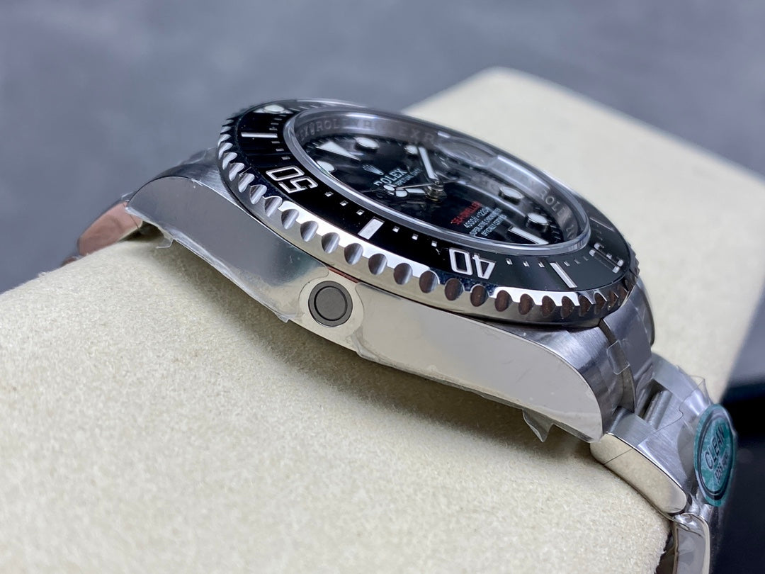 Rolex Sea-Dweller Ref. 126600