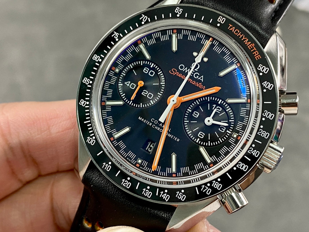 🟠 Omega Speedmaster Racing