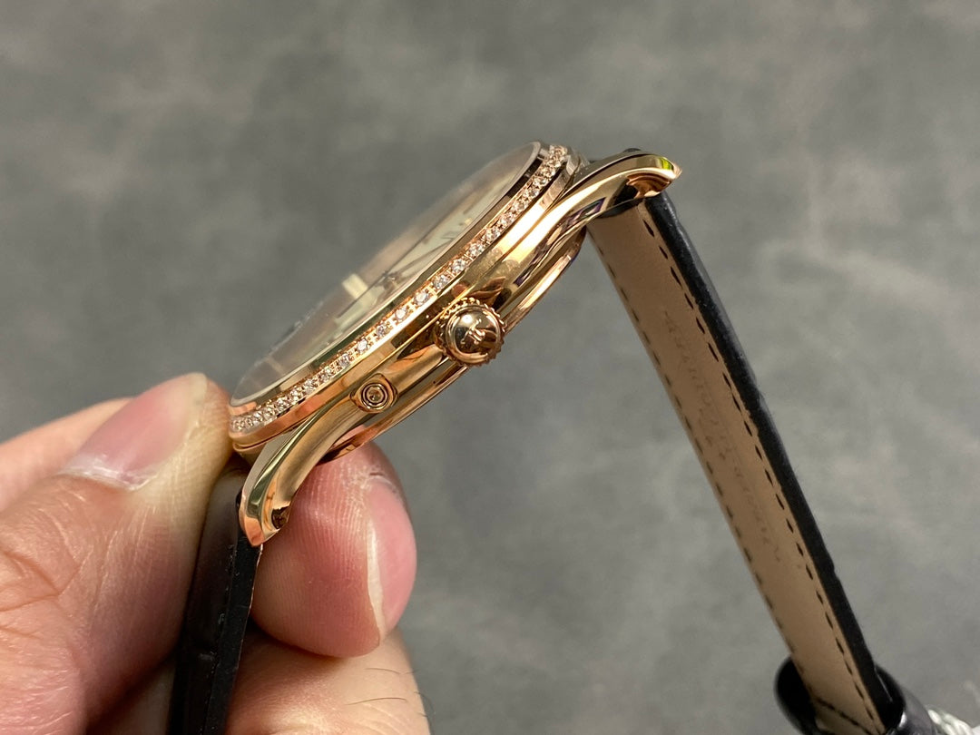🌙✨ Jaeger-LeCoultre Master Ultra Thin Moon – Oro rosa con diamantes