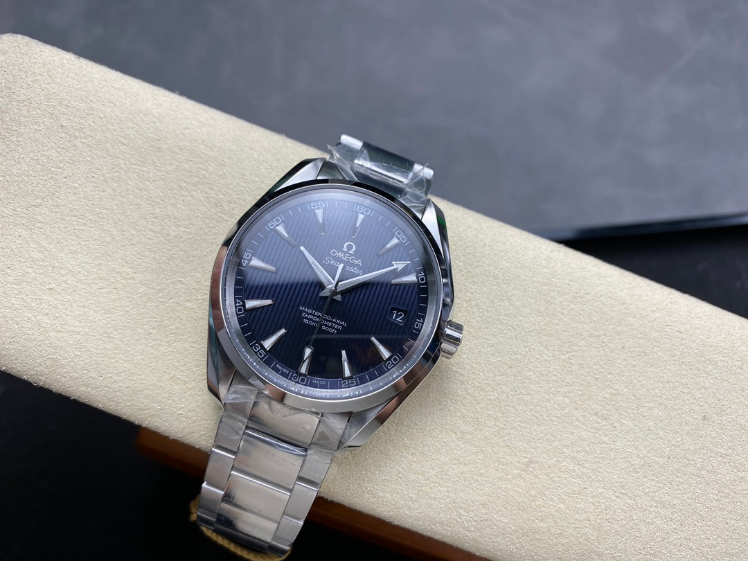 🔵 Omega Seamaster Aqua Terra (Dial Azul)