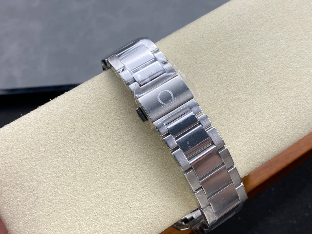 Omega Seamaster Aqua Terra Master Chronometer