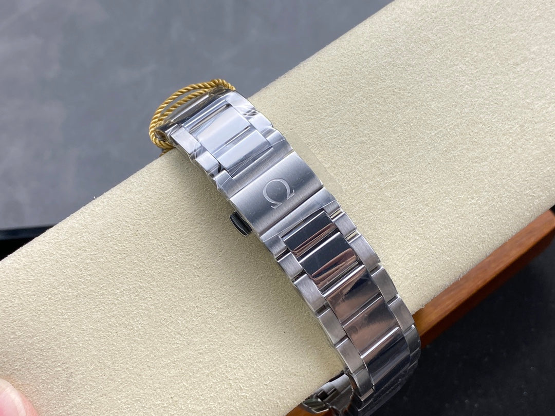 Omega Seamaster Aqua Terra 150M