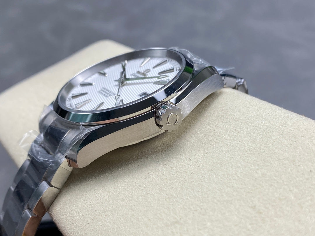 Omega Seamaster Aqua Terra 150M