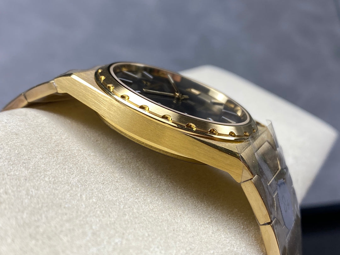 Vacheron Constantin Overseas 4500V/000R‑B127