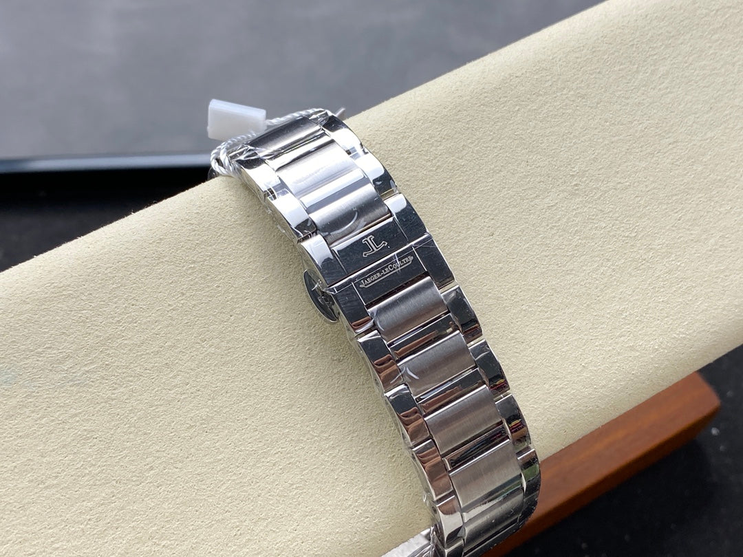 Jaeger-LeCoultre Master Calendar Chronograph