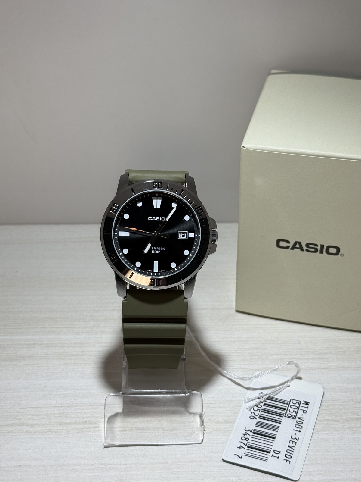 Casio MTP-VD01 Verde — foto 1