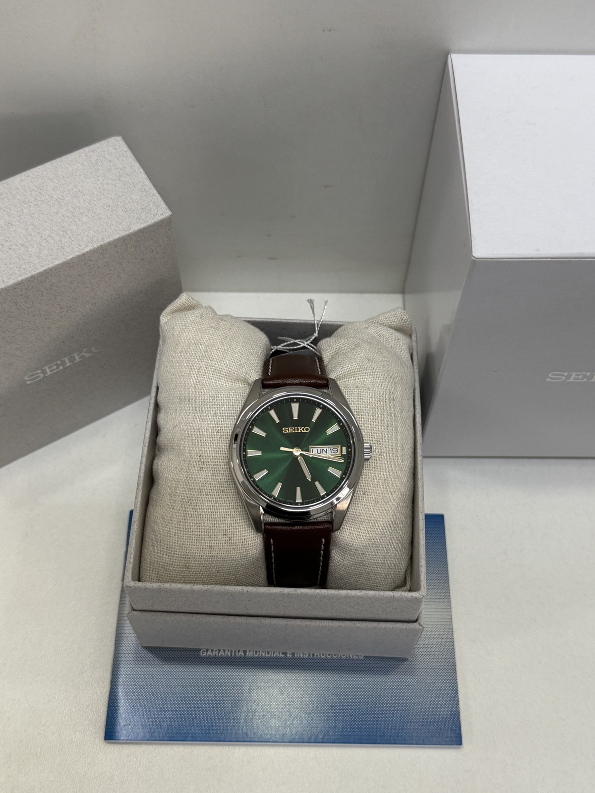 Seiko Día-Fecha Verde — foto 2